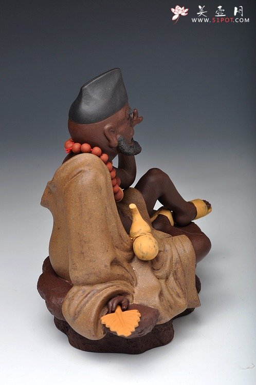 紫砂壶图片：拯危济困 救死扶弱 彰善惩恶 活佛济公 - 宜兴紫砂壶网