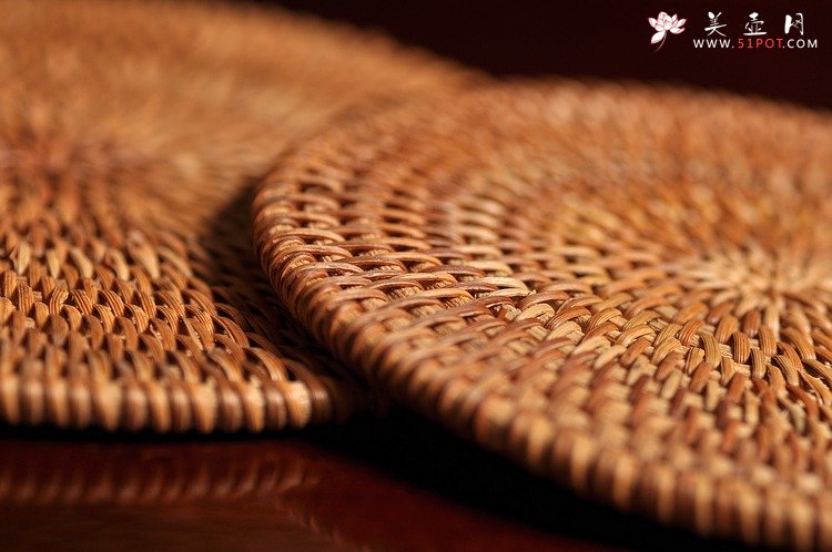 紫砂壶图片：非常精美的茶壶垫 茶道专用 11.11你懂的 - 宜兴紫砂壶网