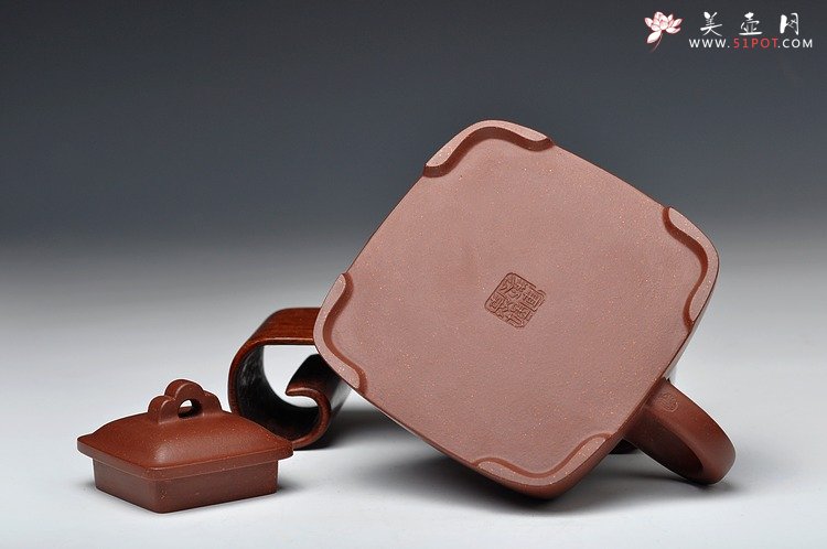 紫砂壶图片：全手工拍打成型 难度极高 精工大气 大觚棱 泥料温润 - 宜兴紫砂壶网