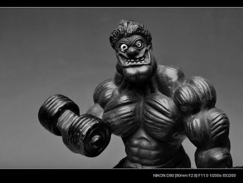 紫砂壶图片：肌肉男 早期为苏州劲与美定做 动感 - 宜兴紫砂壶网