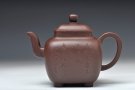 紫砂壶图片：浑厚高俊 风骨丰雅 全手镶接成型  鸣远四方 - 宜兴紫砂壶网