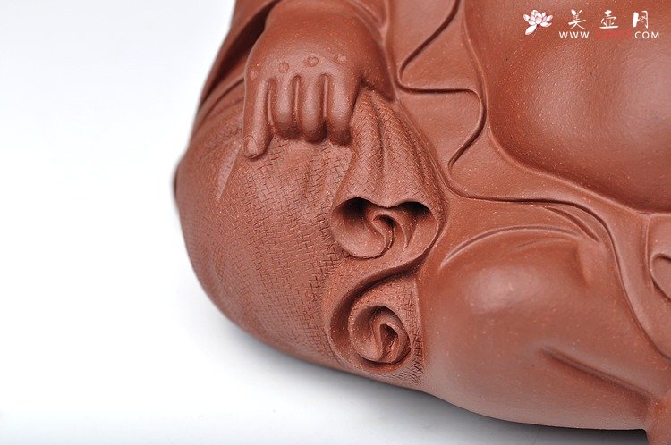 紫砂壶图片：栩栩如生 生动形象 坐罗汉 - 宜兴紫砂壶网