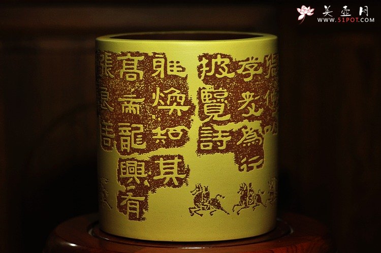 紫砂壶图片：张听刚扛鼎之作 张迁碑帖之笔筒 墨香精品 - 宜兴紫砂壶网