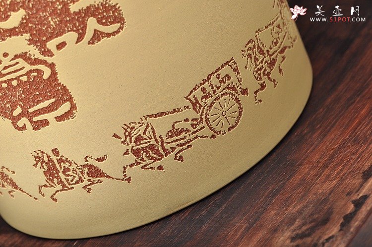 紫砂壶图片：张听刚扛鼎之作 张迁碑帖之笔筒 墨香精品 - 宜兴紫砂壶网