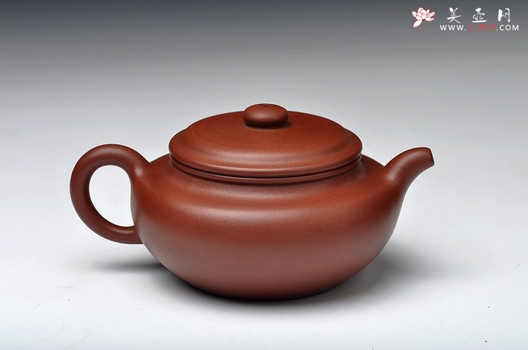 紫砂壶图片：气势挺拔 饱满流畅 精工 全手工大仿古 - 宜兴紫砂壶网