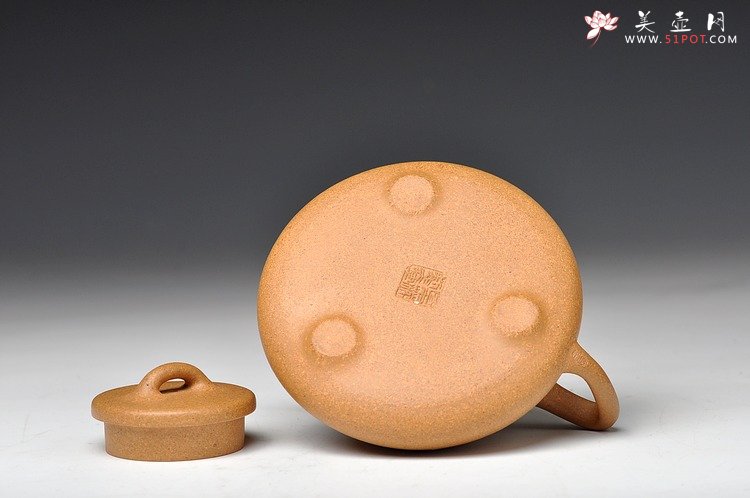 紫砂壶图片：双节特惠之五彩段泥石瓢 骨肉均挺 器形周正 - 宜兴紫砂壶网