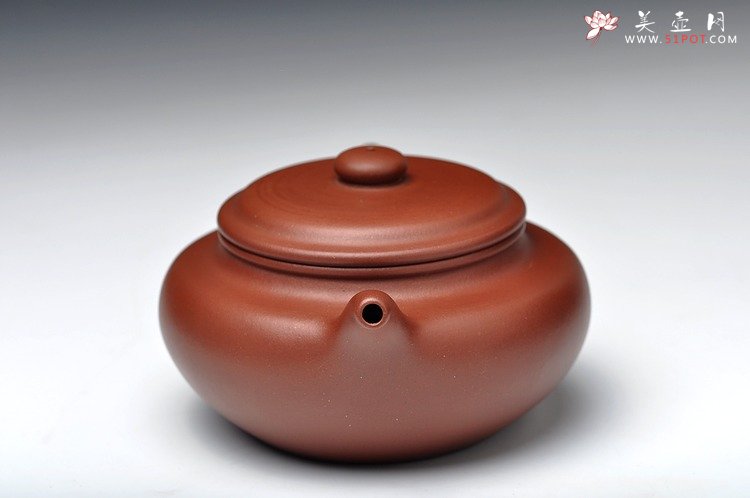 紫砂壶图片：气势挺拔 饱满流畅 精工 全手工大仿古 - 宜兴紫砂壶网