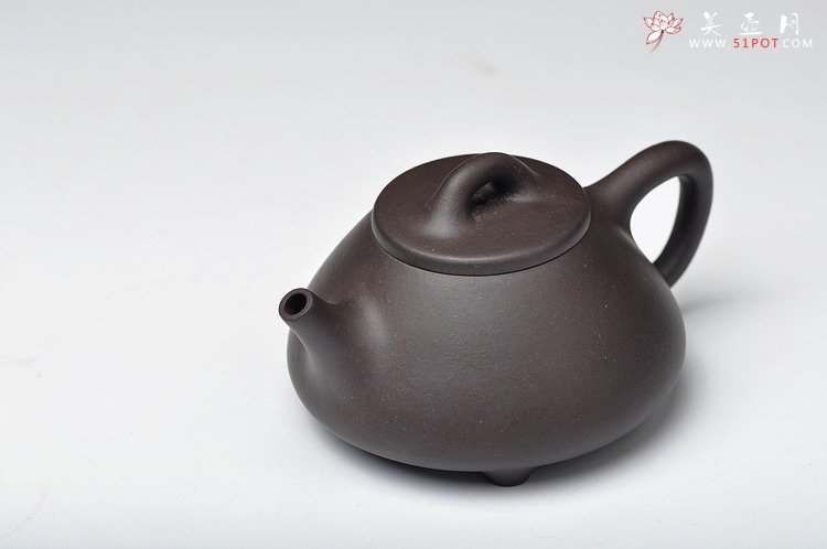 紫砂壶图片：精品厂黑料  好玩的小子冶石瓢 实用 - 宜兴紫砂壶网