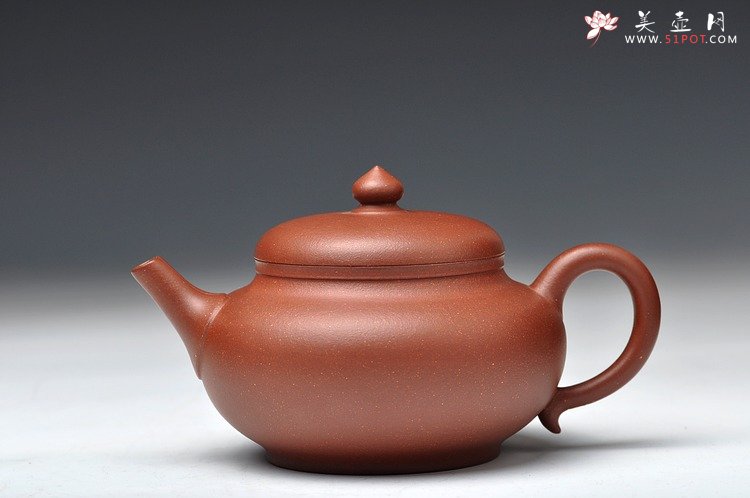 紫砂壶图片：实用之作 心意 送礼佳品  - 宜兴紫砂壶网