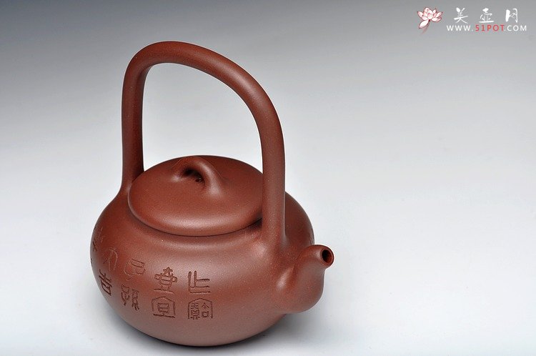 紫砂壶图片：张听刚装饰 饱满玉润 全手禅珠提梁 精美之作 - 宜兴紫砂壶网