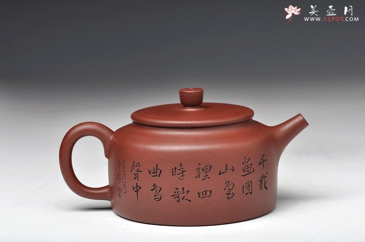 紫砂壶图片：厚重之品 品味意境 全手桑扁 - 宜兴紫砂壶网