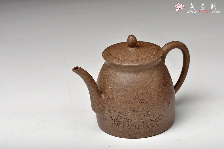 紫砂壶图片：范磊经典作品 青段全手禅韵 挺拔秀气 古朴 山水风韵 - 宜兴紫砂壶网