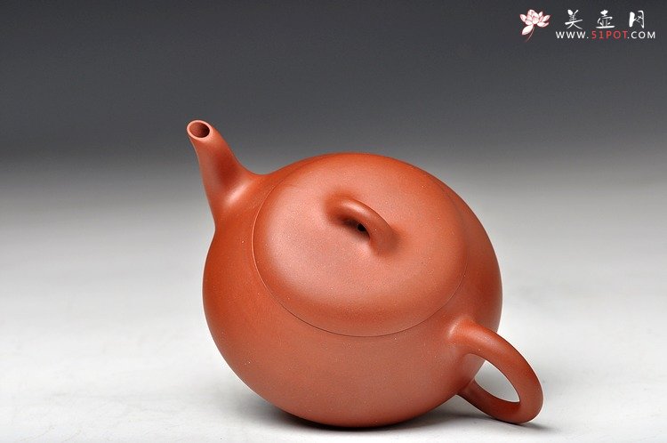紫砂壶图片：神韵悠长 张弛有度 工整温润 全手三弯石瓢 - 宜兴紫砂壶网