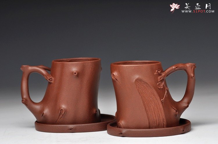 紫砂壶图片：单志萍壬辰年年终之作 全手弯把梅桩 瑞雪兆丰年 傲雪寒梅 - 宜兴紫砂壶网