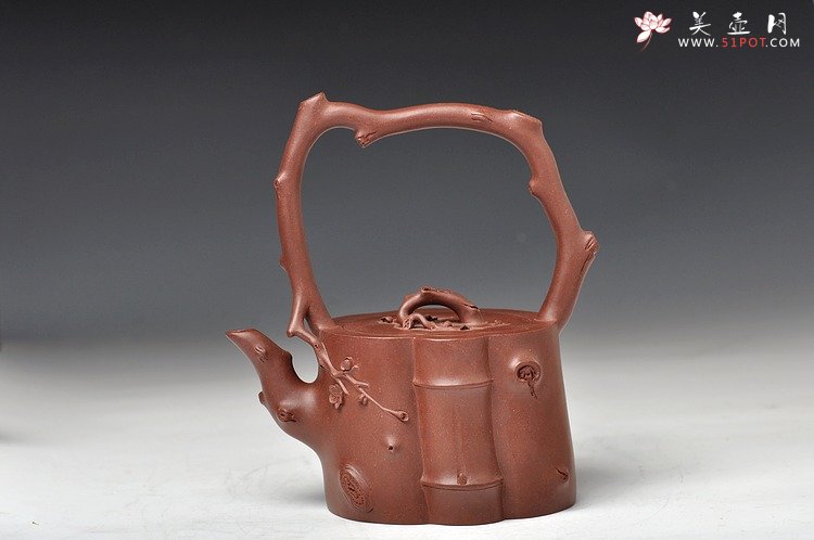 紫砂壶图片：全手作品 蓄势而动 实力派花货 梅竹双清提梁 - 宜兴紫砂壶网