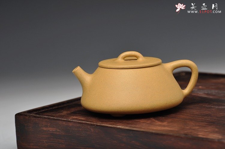 紫砂壶图片：双节特惠之本绿也疯狂 美壶特定 平盖石瓢 量少先到先得 - 宜兴紫砂壶网