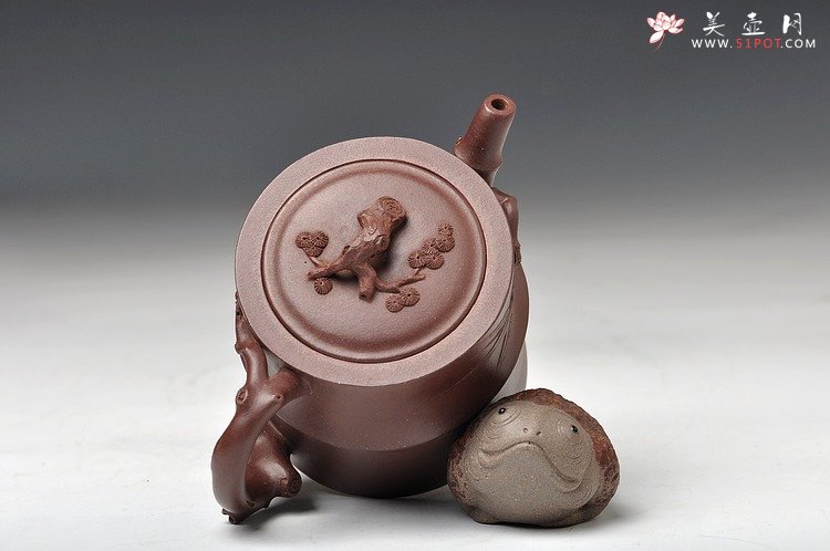 紫砂壶图片：年终力作 送礼佳品 精品梅花  全手三友高升 - 宜兴紫砂壶网