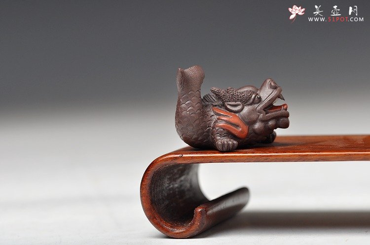 紫砂壶图片：迷你鱼化龙 精致 - 宜兴紫砂壶网