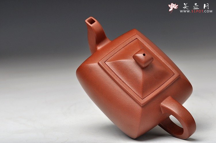 紫砂壶图片：精工佳作 蓄势 全手玉樽 许学军新品 - 宜兴紫砂壶网