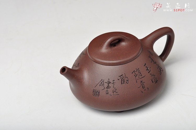紫砂壶图片：春满玉壶随意酌 子冶石瓢 骨肉均挺 弱水三千只取一瓢 - 宜兴紫砂壶网