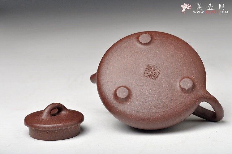 紫砂壶图片：春满玉壶随意酌 子冶石瓢 骨肉均挺 弱水三千只取一瓢 - 宜兴紫砂壶网