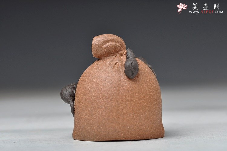 紫砂壶图片：丰衣足食 米仓鼠乐 栩栩如生 - 宜兴紫砂壶网