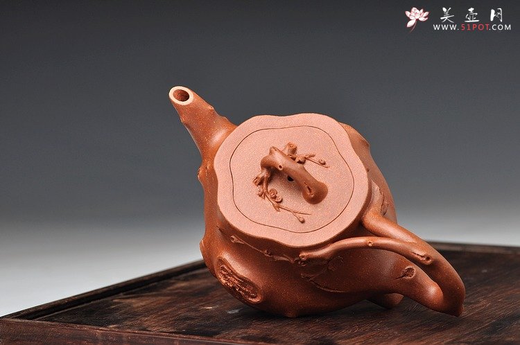 紫砂壶图片：气韵灵动 精品小花货 立体梅花惊艳 全手小喜上眉梢 - 宜兴紫砂壶网