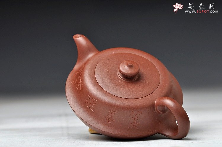 紫砂壶图片：线条流畅优美 造型新颖  清韵  - 宜兴紫砂壶网