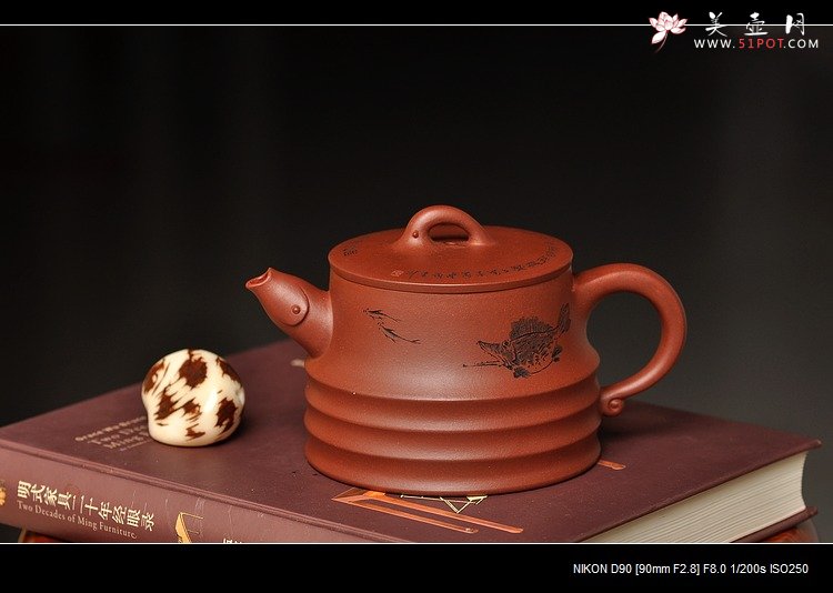 紫砂壶图片：鱼乐壶 造型别致 子非鱼安知鱼之乐o(∩_∩)o  - 宜兴紫砂壶网