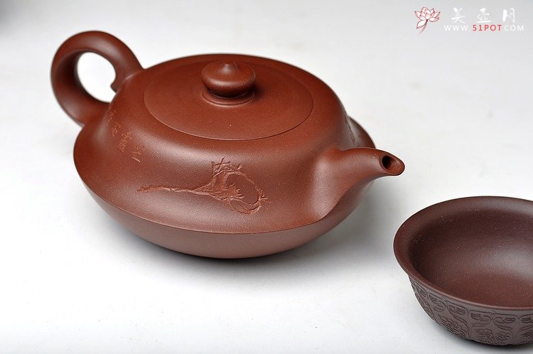 紫砂壶图片：线条流畅优美 造型新颖  清韵  - 宜兴紫砂壶网