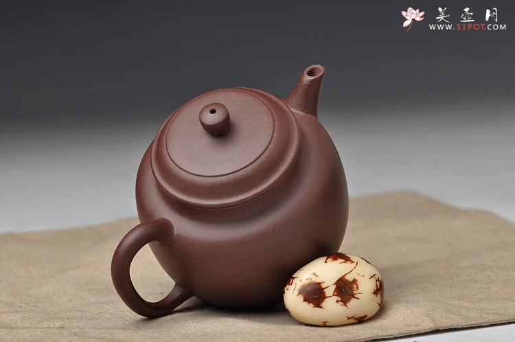 紫砂壶图片：全手剑流德中 小巧实用 - 宜兴紫砂壶网