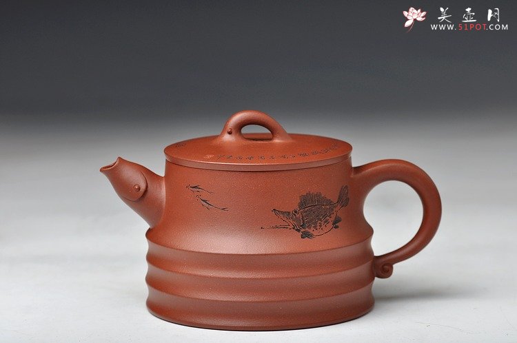 紫砂壶图片：鱼乐壶 造型别致 子非鱼安知鱼之乐o(∩_∩)o  - 宜兴紫砂壶网