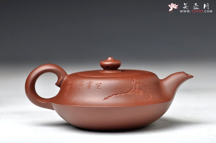 紫砂壶图片：线条流畅优美 造型新颖  清韵  - 宜兴紫砂壶网