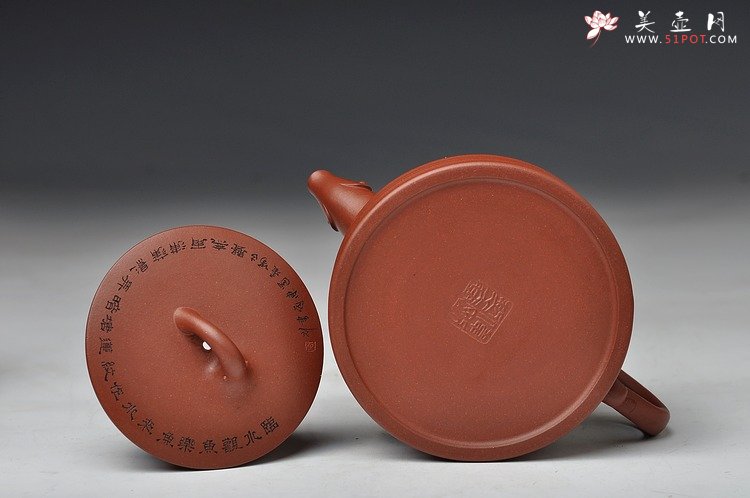 紫砂壶图片：鱼乐壶 造型别致 子非鱼安知鱼之乐o(∩_∩)o  - 宜兴紫砂壶网