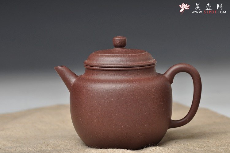 紫砂壶图片：全手剑流德中 小巧实用 - 宜兴紫砂壶网