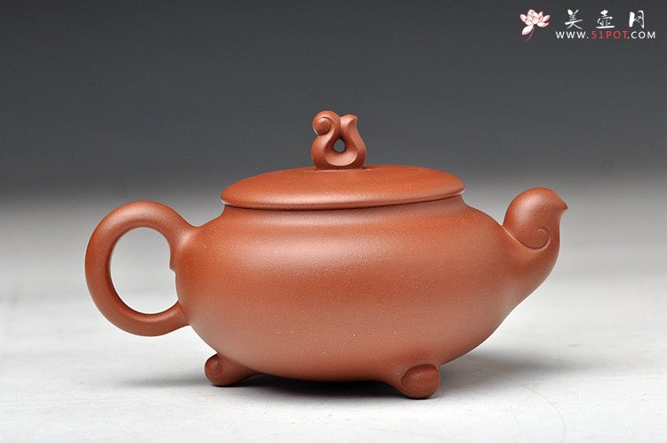 紫砂壶图片：容易让人恋上的新作  耐品清雅  一水情缘 - 宜兴紫砂壶网