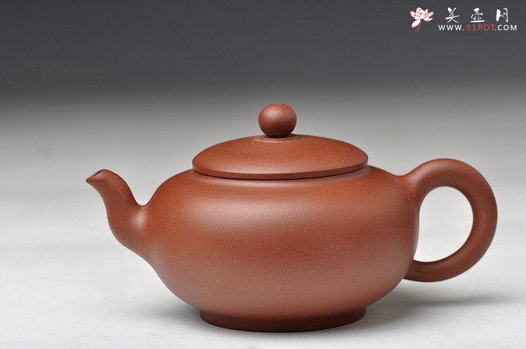 紫砂壶图片：美壶双节特惠之紫韵 舒畅的器形耐品 - 宜兴紫砂壶网