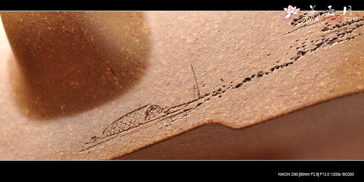 紫砂壶图片：强强联合 李彦雄通景山水 全手孤棱 素雅耐品 - 宜兴紫砂壶网