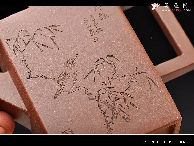 紫砂壶图片：铮铮铁骨 实力精品 全手镶片 经典砖方  - 宜兴紫砂壶网