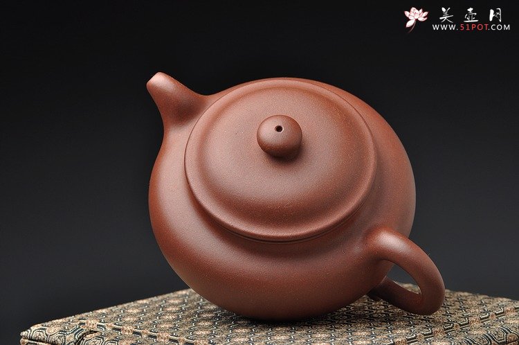 紫砂壶图片： 敦厚饱满 顾派仿古 形体耐品 传统实用 - 宜兴紫砂壶网