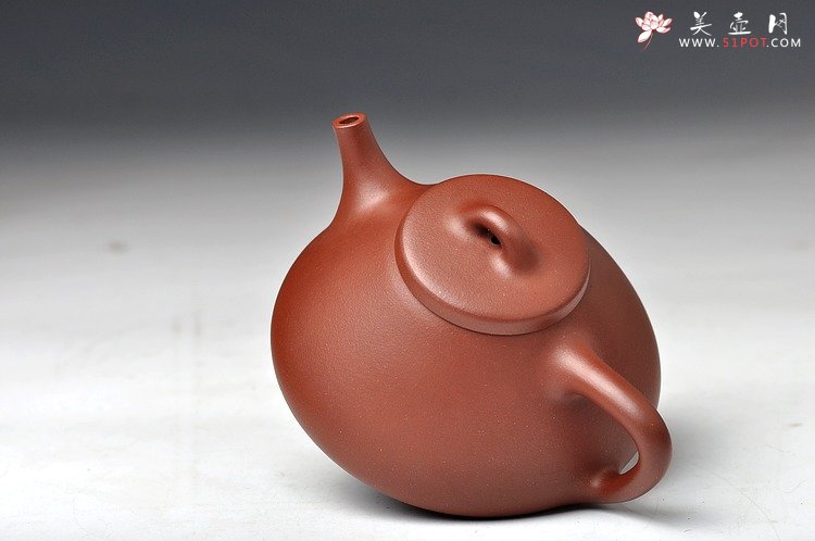 紫砂壶图片：骨肉均挺 挺拔俊雅 全手工子冶石瓢 优质底槽青 - 宜兴紫砂壶网