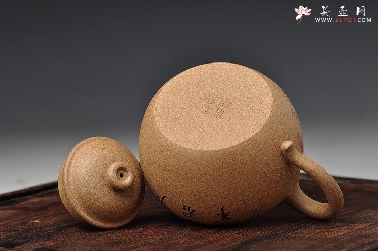 紫砂壶图片：摹古之作 古朴动人 全手大彬圆钮 老段泥 - 宜兴紫砂壶网