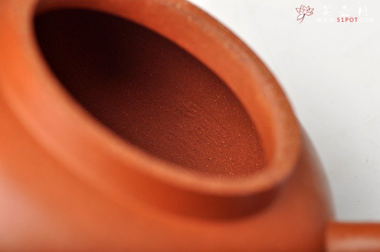 紫砂壶图片：实用佳器 降坡泥 全手巨轮珠 - 宜兴紫砂壶网