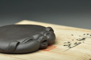 紫砂壶图片：杯托 壶托or茶宠 趣味~ 扁猪 - 宜兴紫砂壶网