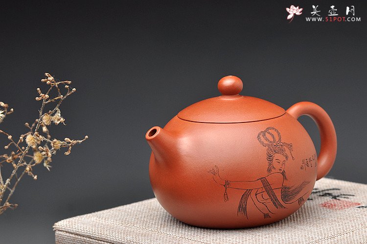 紫砂壶图片：谁赏素腰轻o(∩_∩)o  红泥西施 韵味十足 - 宜兴紫砂壶网