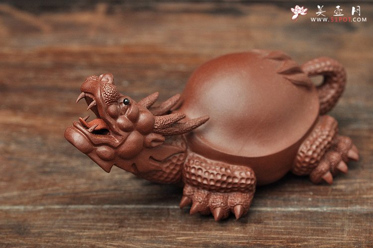 紫砂壶图片：精品龙龟茶宠 - 宜兴紫砂壶网