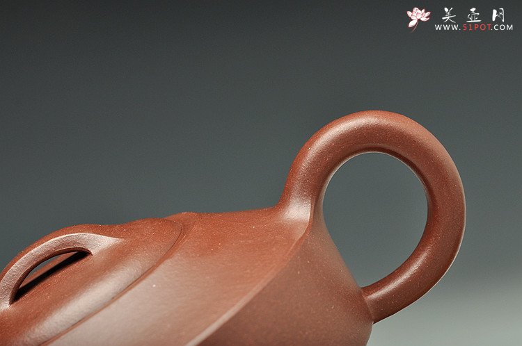 紫砂壶图片：传统之作 协调秀美 全手汉君 - 宜兴紫砂壶网