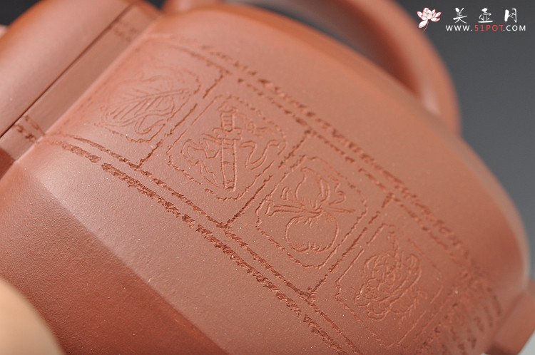 紫砂壶图片：史金妹经典代表作 端庄典雅 全手工八仙过海之八方福壶 - 宜兴紫砂壶网