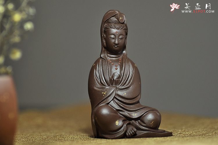 紫砂壶图片：慈悲祥和   坐观音 - 宜兴紫砂壶网