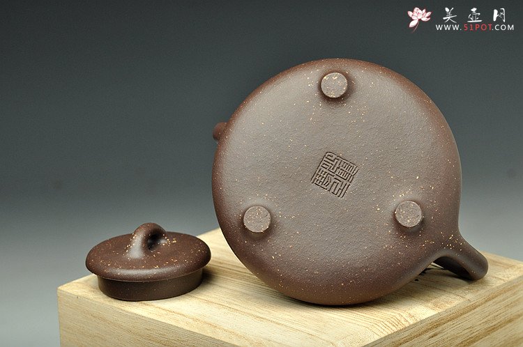 紫砂壶图片：德润身 骨肉均挺 全手子冶石瓢   - 宜兴紫砂壶网